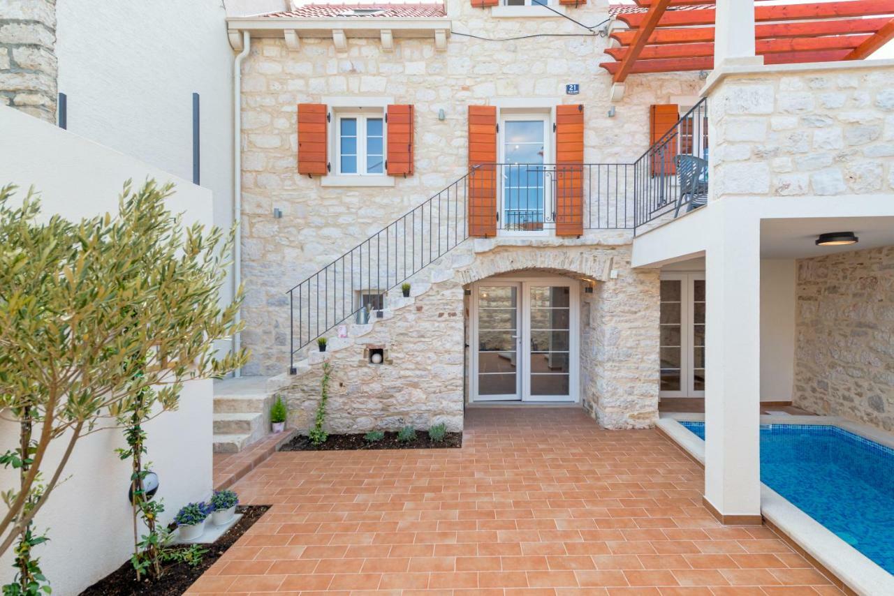 Holiday Home Rocca Supetar Exterior photo
